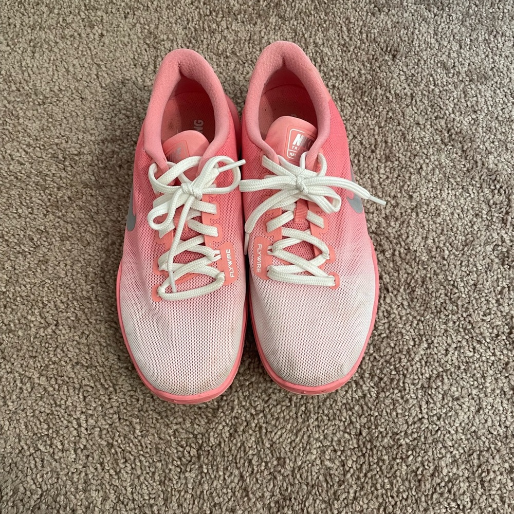 NIKE FLYWIRE Training Flex Supreme TR 5. Size 6.5